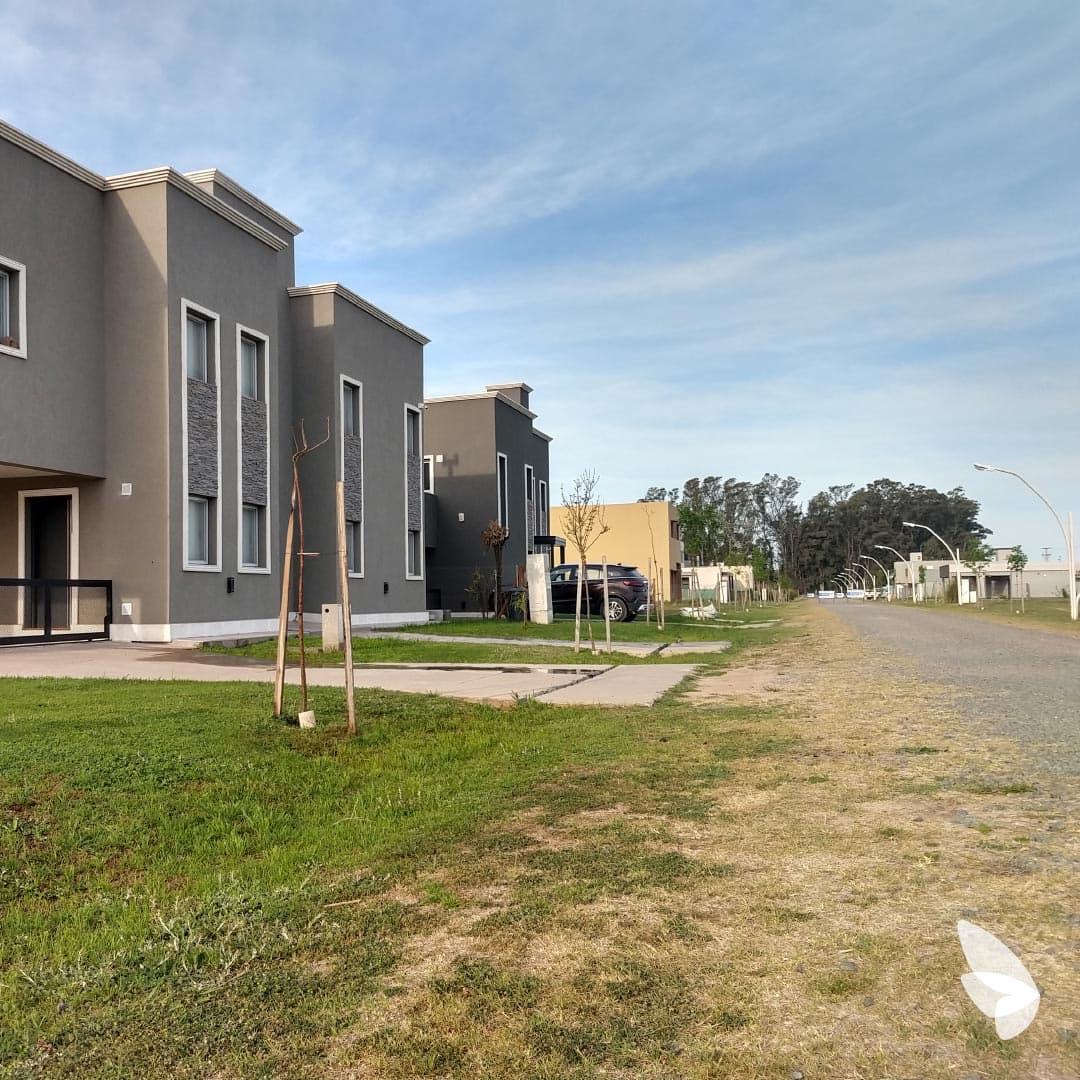 Lotes en Pueblo Esther - Brisanova barrio privado